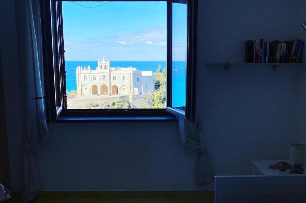 Tropea Apartment | Oceanfront Bliss at BlueMind - Rated 9.7/10 by Guests