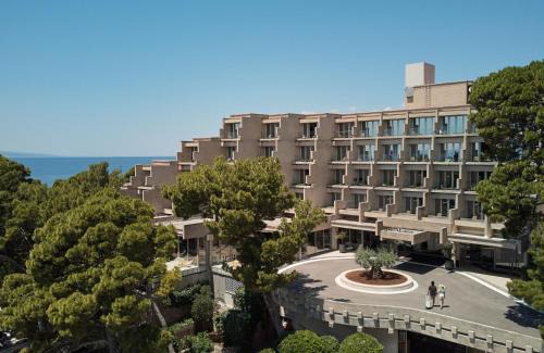 Brela Hotel | Relax at Bluesun Hotel Soline - Oceanfront with Spa & Pool