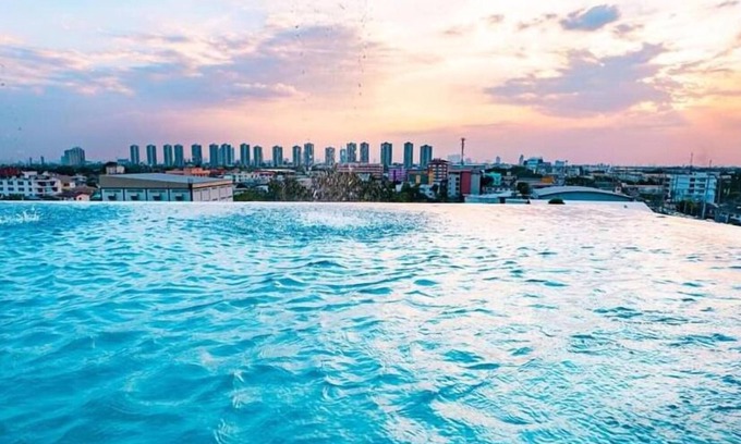 Ban Mai Hotel | Top-Rated BlueTel Residence Bangkok IMPACT with Pool & Dining