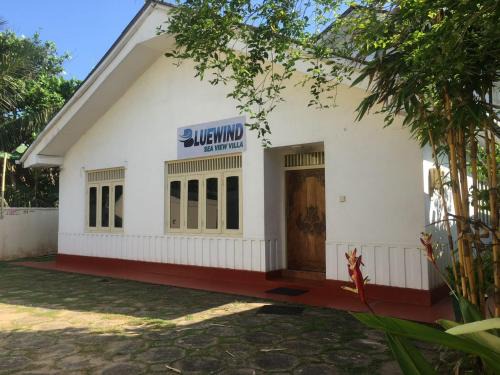 Nalagasdeniya Bed & Breakfast | Discover Bluewind Villa: Family & Pet-Friendly Retreat