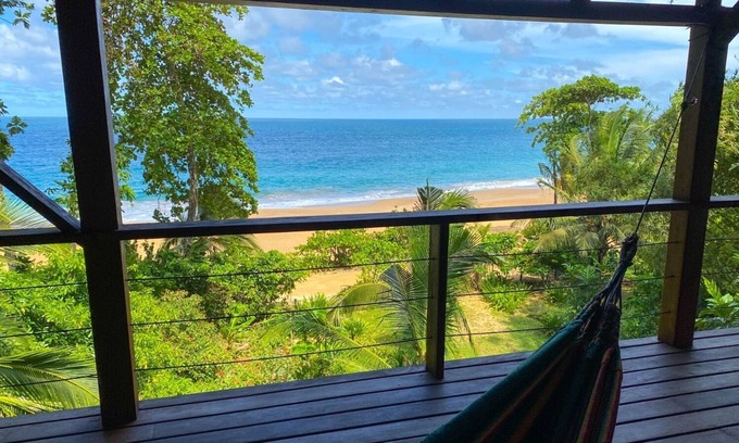 Bocas del Toro House | Bluff Beachfront Getaway: Pet & Child Friendly Retreat