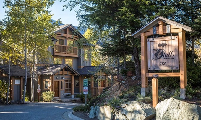 Nordic Estates Ski Chalet | BLUFFS 6: Ski-In/Out Townhouse with Hot Tub & Scenic Views