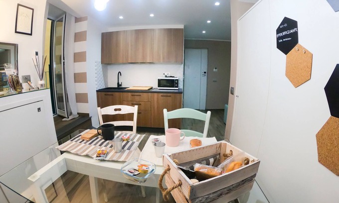 Naples City Centre Apartment | Experience BLUMON HOUSE: Pet-Friendly Stay with Spa & Hot Tub