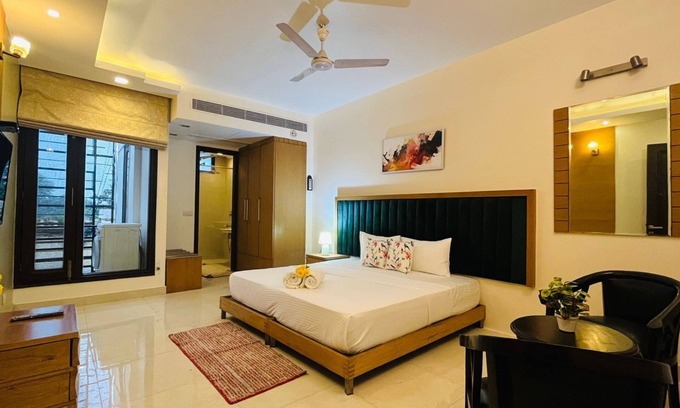 Greater Kailash I Apartment | Discover BluO 2BHK with Spa and Kitchen in Greater Kailash