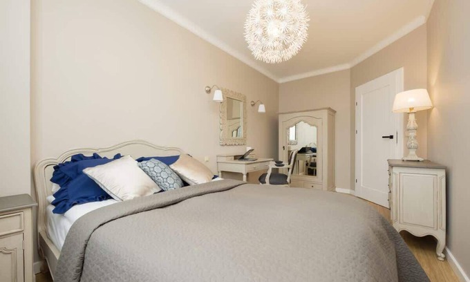 Mokotow Apartment | Bluszczańska: 2 Bedrooms with Balcony & Pet-Friendly Stay