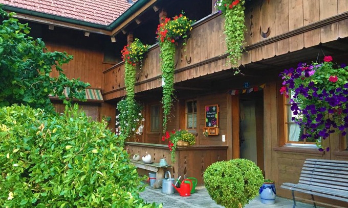 Huttwil Bed & Breakfast | Child-Friendly BnB DeHeimelig with a 9.4 Guest Rating