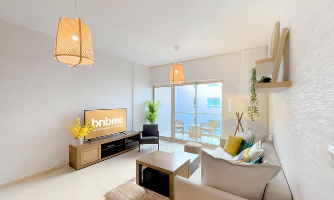 The Greens Apartment | Cozy 1B-Al Samar 1-302 with Pool and Pet-Friendly Perks
