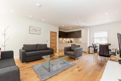 Fitzrovia Apartment | BnBNova - 2BR2BA by Bloomsbury
