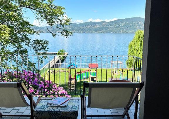 Ispra Apartment | Idyllic Bnbook Casa Luccio with Ocean View in Ispra