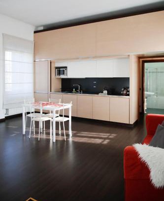 Rho Apartment | Discover BNBOOK - Federico Borromeo: Family-Friendly Stay