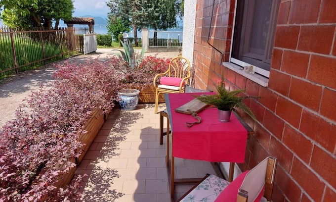 Villaggi Apartment | Pet-Friendly Bnbook Lago Maggiore Studio with Ocean View