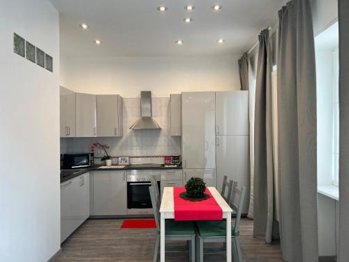 Mazzo Apartment | Cozy Bnbook Monolocale Gandhi - Family-Friendly Retreat