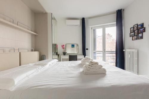 Binda Apartment | Experience Comfort at BnButler - Largo Promessi Sposi