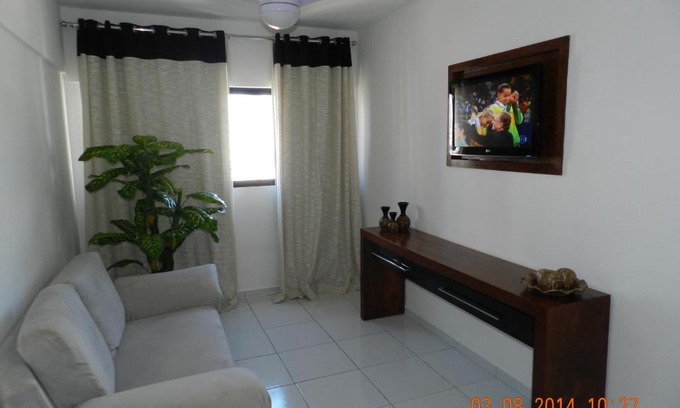 Boa Viagem Apartment | Relaxing Boa Viagem Apartment with Pool and Hot Tub