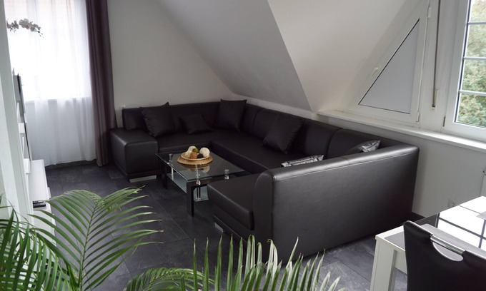 Lotte Apartment | Comfortable Stay at Boardinghouse La Domus in Osnabrueck