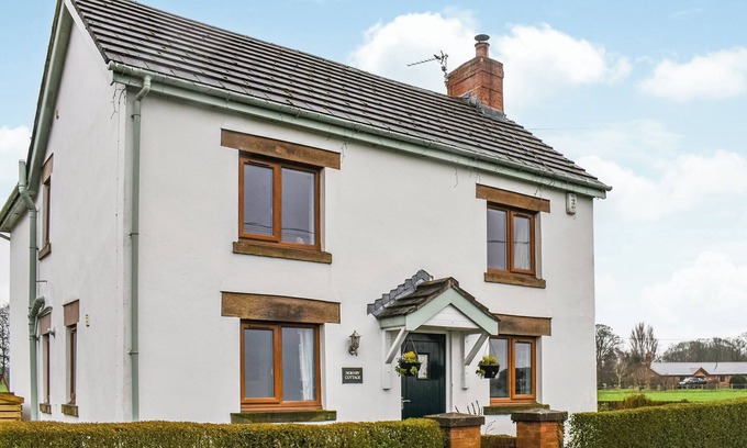 Saint Michael's on Wyre Cottage | Private Garden Oasis with Scenic Views and Free Parking