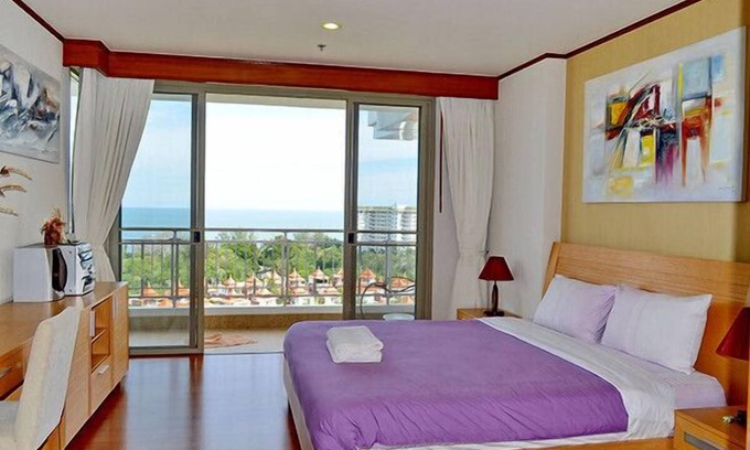 Hua Hin Apartment | Boathouse 1Br with Ocean View and Pool Access