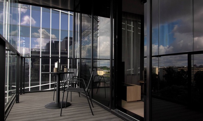 Kesklinn Apartment | Discover Bob W Kesklinn: Rated 9.6/10 with Family-Friendly Amenities