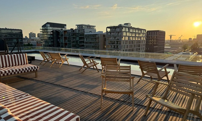 Amsterdam North Apartment | Discover Bob W Noord: Top-Rated Stay with Pool & Breakfast