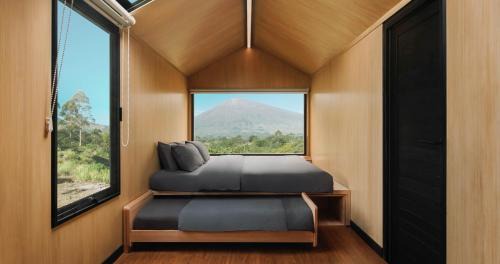 Kecamatan Sembalun Resort | Relax at Bobocabin Gunung Rinjani with Free Breakfast