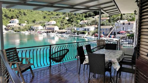 Prozurska Luka Apartment | BOCA - 3 Bedroom apartment by the sea