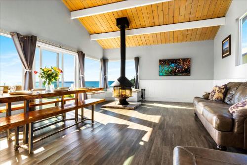 Sereno del Mar House | Beautiful Bodega Bay Beach Home with Scenic Views & Pets Welcome