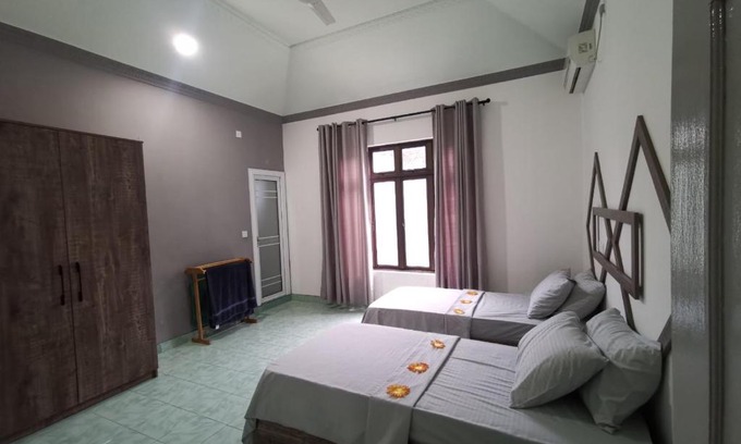 Vaikaradhoo House | Oceanfront Bliss at Boegas View Guesthouse - Rated 10/10