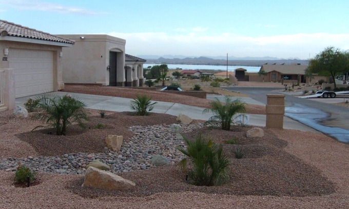 Lake Havasu City House | Lakefront Bliss at Boeing Bay Hideaway - Pool & Views