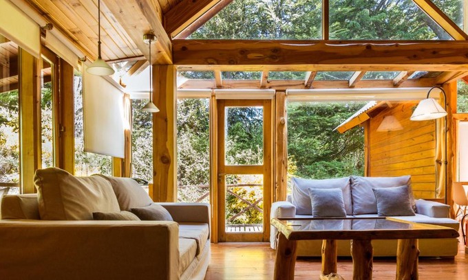 Villa La Angostura Ski Chalet | Relax at BOG Arken - Casa junto al río, Rated 9.5/10