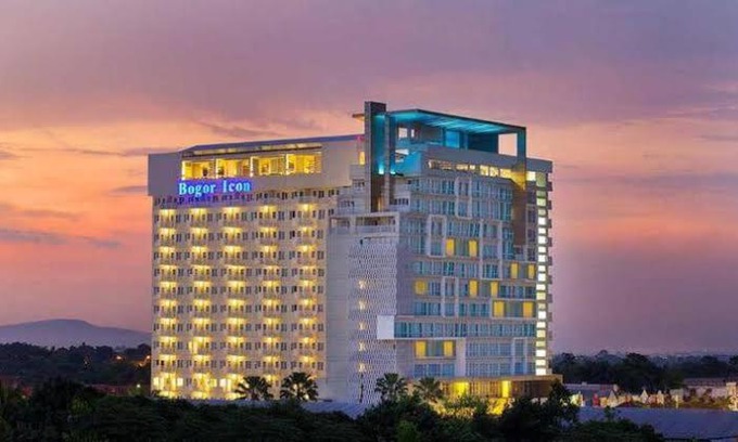 Bogor Apartment | Family-Friendly Stay at Bogor Icon Apartment with Pool