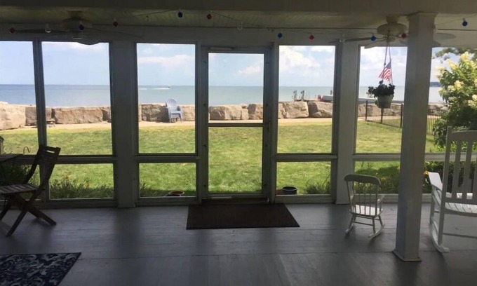 North Greece Cottage | Discover Bogus Point: Your Ideal Lakeside Retreat