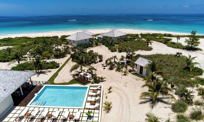 Governor's Harbour House | Bohemia - New Luxury Beachfront Bungalows