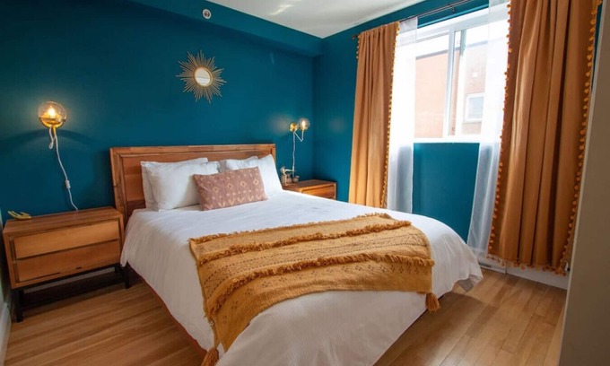 Plateau Mont Royal Apartment | Stylish 2-Bedroom Retreat with Rooftop & Terrace Access