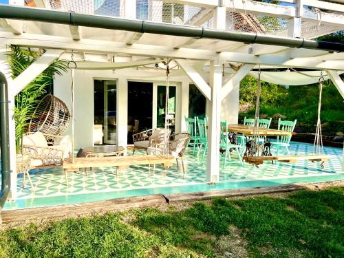 Kisapati Apartment | Eco-Friendly Bohemian Lodge with Hot Tub at Lake Balaton