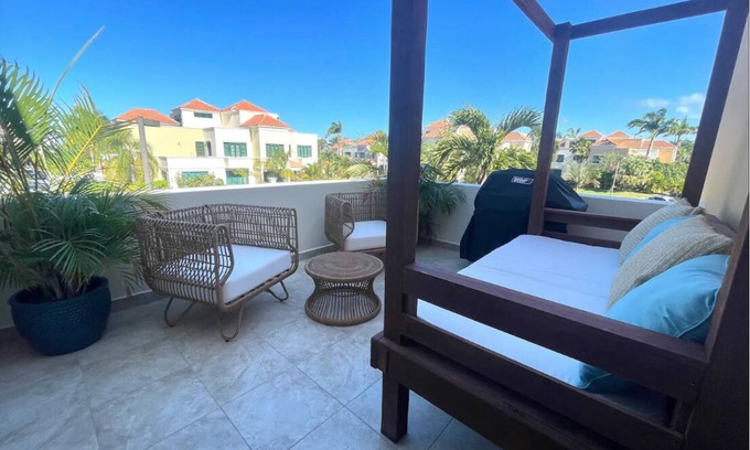 Puerto Rico Villa | OceanZen Villa: Guest Rated 10/10 with Pool & Spa Amenities