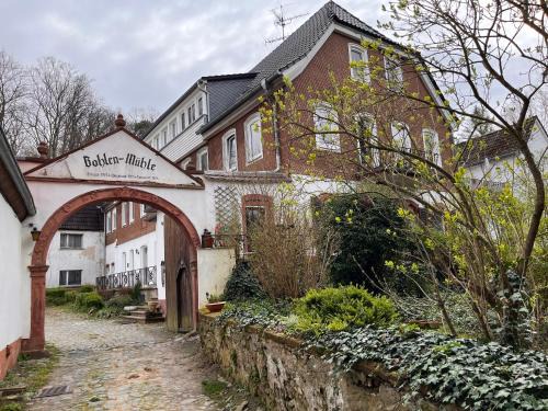 Darmstadt Apartment | Discover Family-Friendly Comfort at Bohlen-Mühle Reuhl