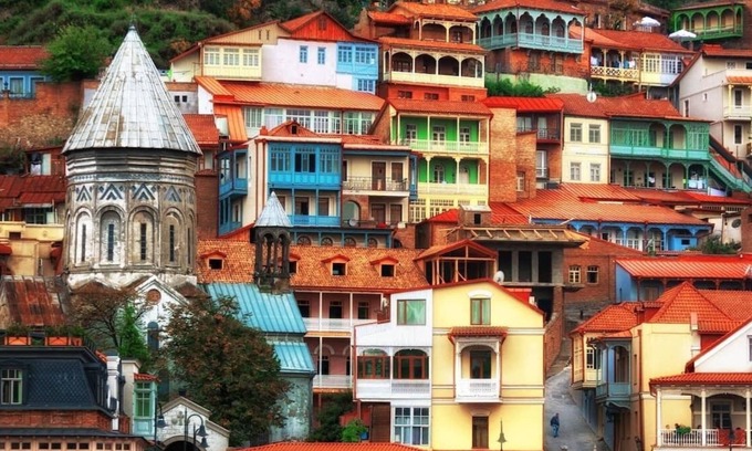 Tbilisi City Centre Apartment | Trendy Boho Apartment in Old Tbilisi with Breakfast Included