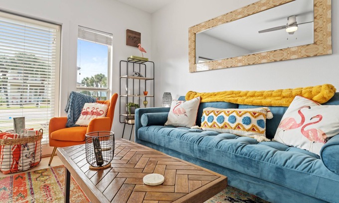 Crystal Beach Condo | Boho Beach Retreat @ Caribbean Dunes - Rated 10/10