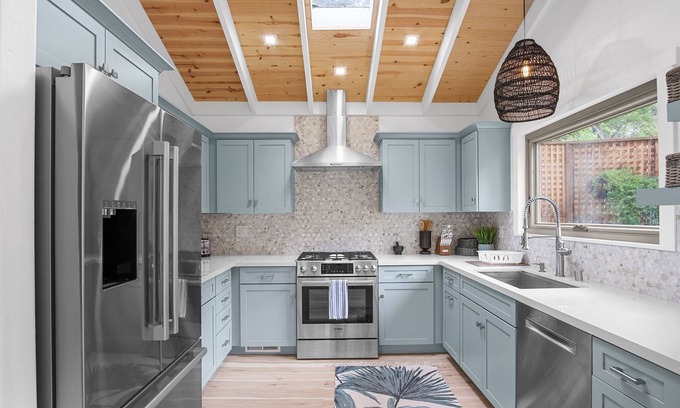 Rio del Mar House | Discover Boho Bliss Hideaway - Pet-Friendly Retreat in Aptos