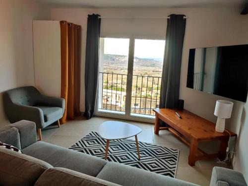 Bonnieux Apartment | Trendy BOHO Hotel: Pet & Child Friendly with 9.4 Rating