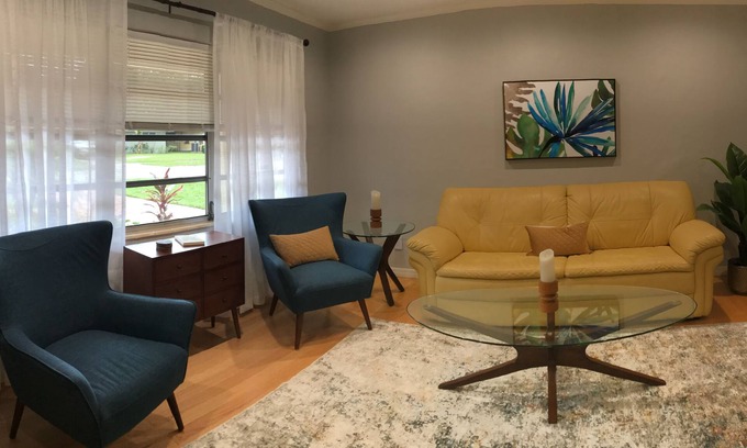 Alta Vista House | Boho Vibe 3B/2B with Ocean View - Rated 10/10 by Guests