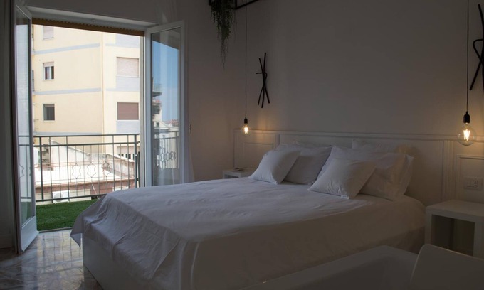 Rossano Bed & Breakfast | Experience Comfort at Boite d'Esprit B&B with Spa & Kitchen