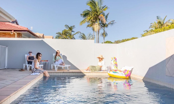 Bokarina House | Beachside Haven at Bokarina - Steps from the Ocean