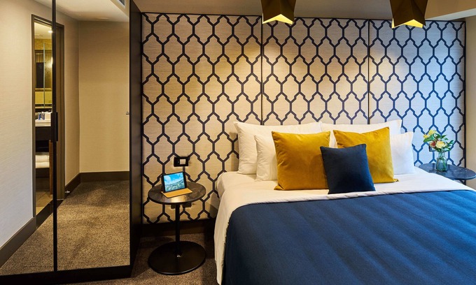 Wellington Hotel | Bolton Hotel: 4-Star Retreat with Pool & Spa Facilities