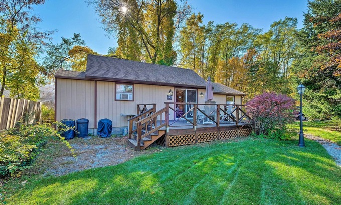 Bolton Landing Cottage | Beautiful Bolton Landing Cottage - Steps from the Beach!