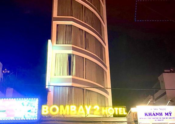 Vinh Hai Hotel | Enjoy the Beach at BOM BAY HOTEL 2 – Rated 8/10!