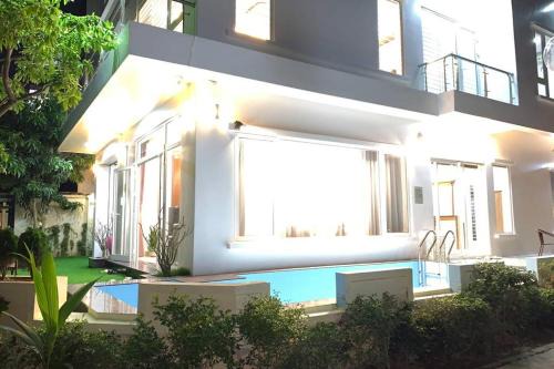 Sam Son Villa | Experience Elegance at BOM HOMES: The Villas FLC Sầm Sơn