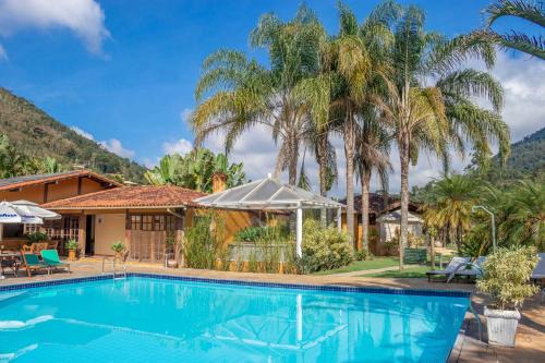Itaipava Hotel | Pet-Friendly Retreat at Bomtempo Itaipava with Ocean View