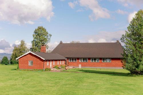 Mora House | Pet-Friendly Bonäs Bygdegård with Private Beach Access