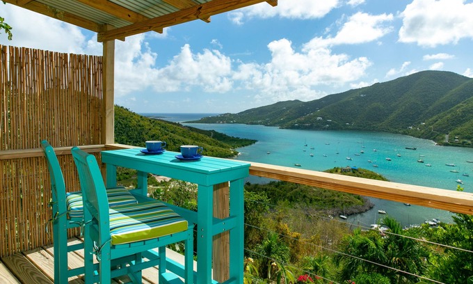 Seagrape Hill Cottage | Experience Bon Bini Cottage with Ocean Views & Hot Tub